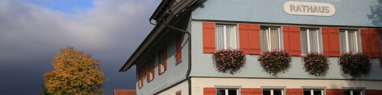 Hergensweiler Rathaus 2269--1200x300.jpg